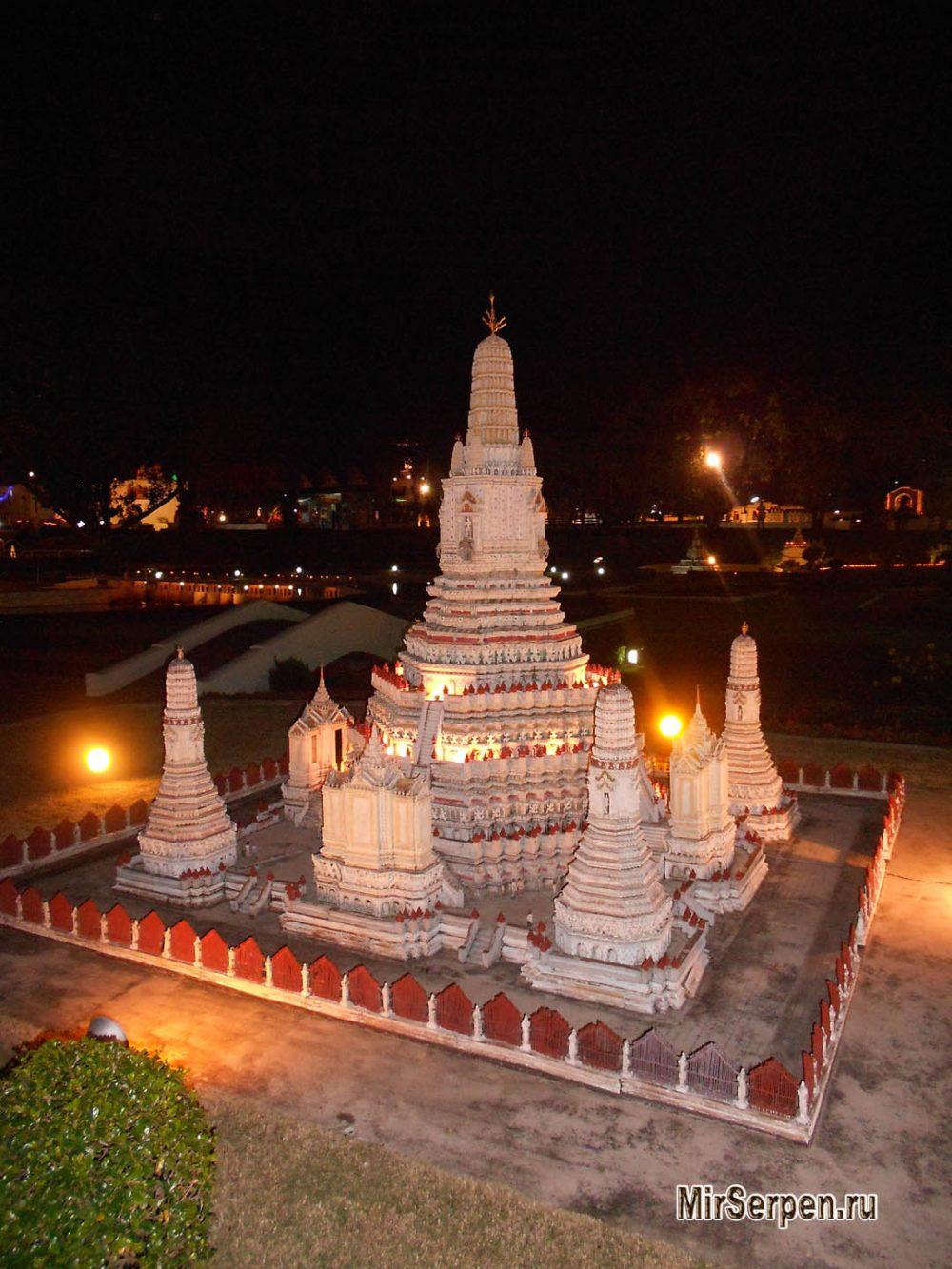 Лучшие экскурсии Паттайи: Мини-Сиам – мир в миниатюре Лучшие экскурсии Паттайи: Мини-Сиам – мир в миниатюре