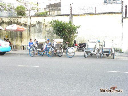 Проблемы с велорикшами во Вьетнаме Проблемы с велорикшами во Вьетнаме
