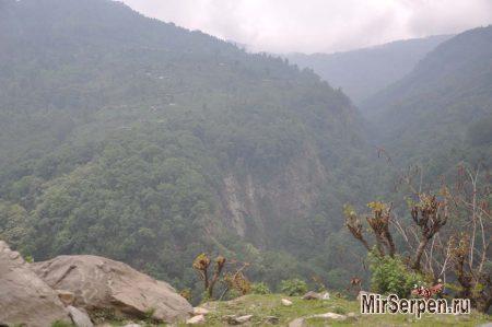 Жизнь и смерть возле Эвереста