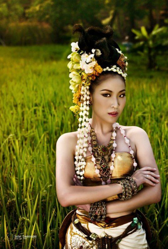 Спящие красавицы, лягушки со стрелами и путешествия