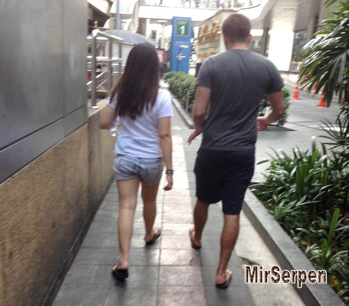 Как провести в отель тайскую подружку Как провести в отель тайскую подружку