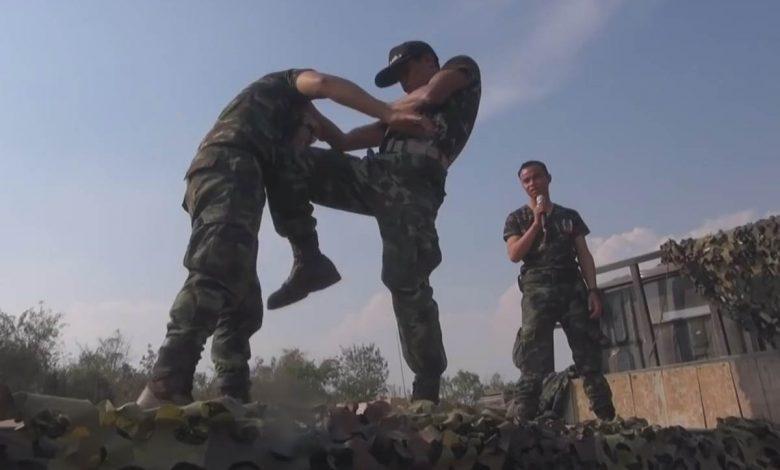 Тренировка по муай-тай пехотинцев тайской армии