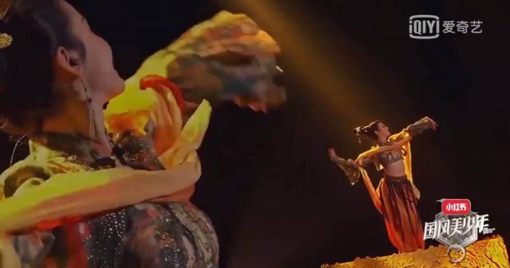 Китайский традиционный танец под песню "Молитва тысячелетия" Китайский традиционный танец под песню "Молитва тысячелетия"