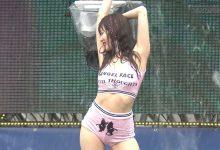 Выступление Хёны на Фестивале мокрых маечек WATERBOMB Выступление Хёны на Фестивале мокрых маечек WATERBOMB